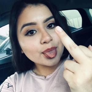 Meet your Posher, Linda